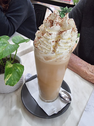 Opinii despre Stellarossa Mt Pleasant în North Mackay - Hospitality and gastronomy