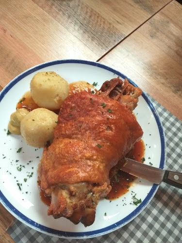 35 Mount Barker Rd, Hahndorf SA 5245