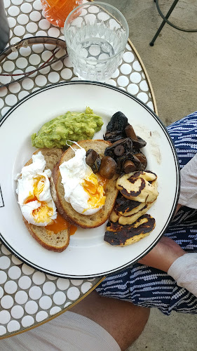 Island Market Trigg - Hospitality and gastronomy