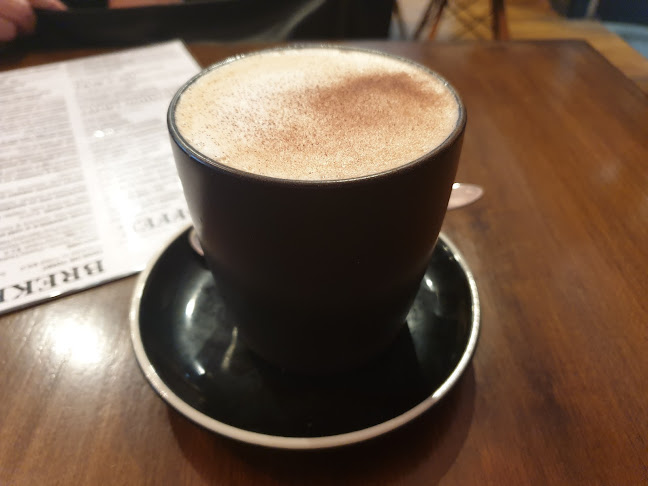 Comentarii opinii despre The White Rabbit