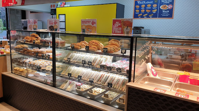 The Big Grill / Adelaide Convenience