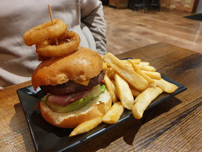 Lone Star Rib House Bunbury - Hospitality and gastronomy