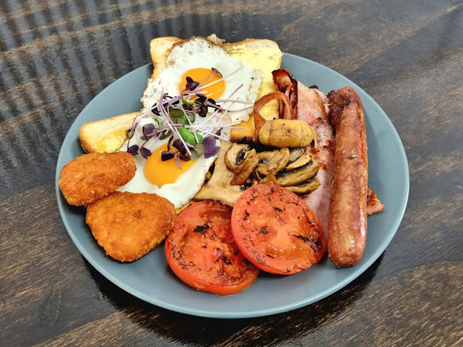 Smooth Brew Cafe - Hospitality and gastronomy