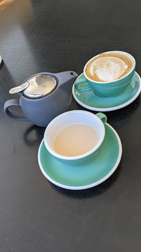 Cockatoo - Armstrong Creek