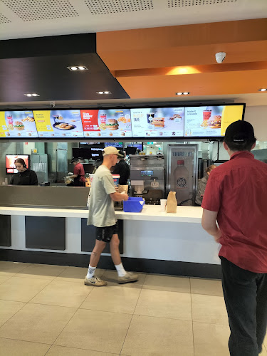 Opinii despre McDonald's Blaxland în Sydney - Hospitality and gastronomy