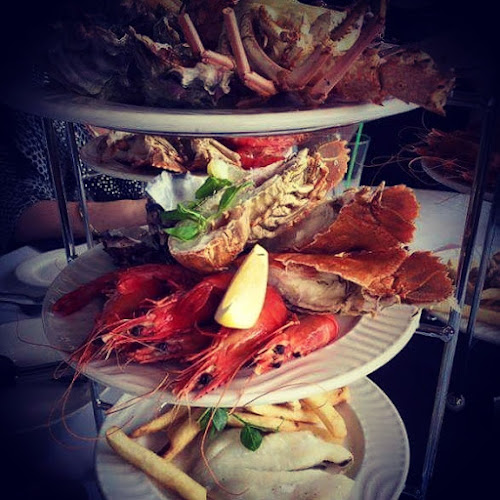 WatersEdge Seafood Restaurant - The Entrance