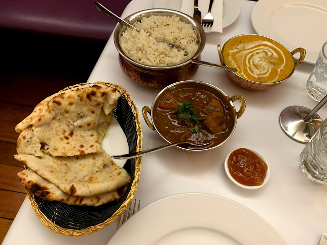 Comentarii opinii despre Curry & Tandoor Indian Cusine