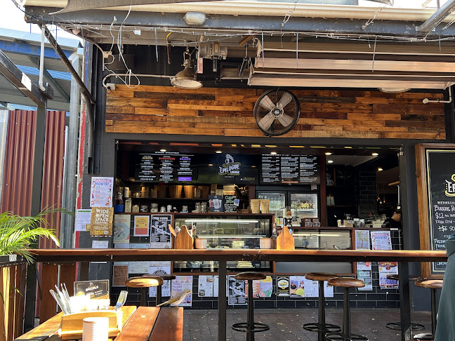 Comentarii opinii despre Epilogue Lounge & Rooftop Bar