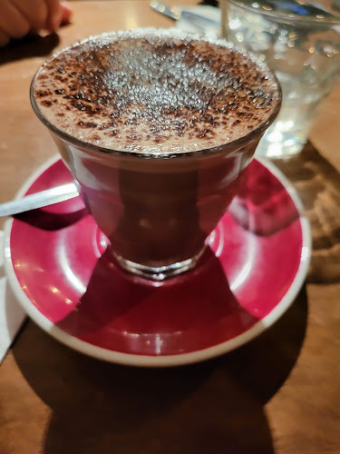 Comentarii opinii despre Brew Cafe & Wine Bar