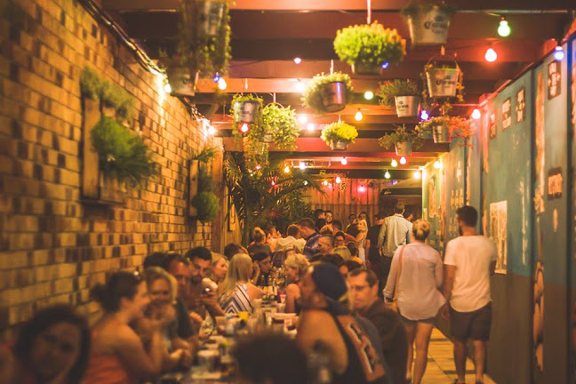 19 Ocean St, Maroochydore QLD 4558