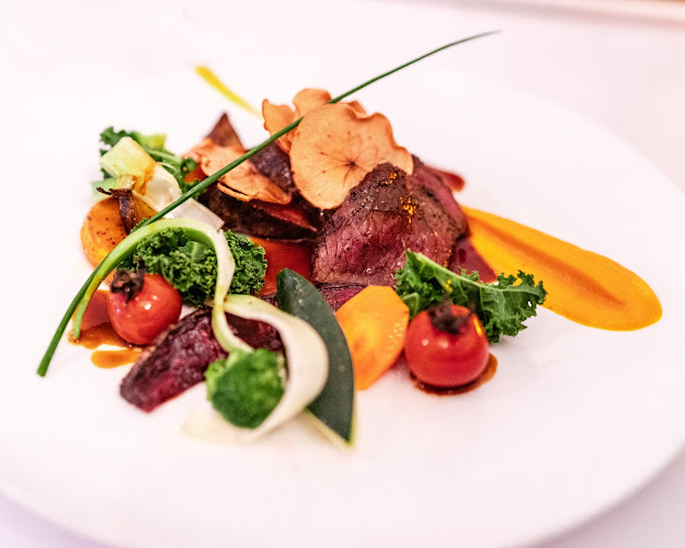 Opinii despre C'est Bon Restaurant & Le Bon Bar în Woolloongabba - Hospitality and gastronomy