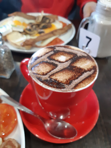 Comentarii opinii despre Scootz Cafe