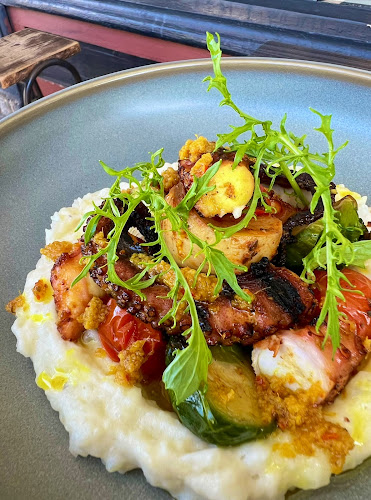 The End of King - Hospitality and gastronomy