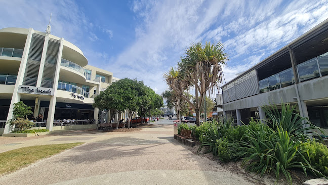 Cabarita Beach Hotel - Beach Bar & Grill - Sydney