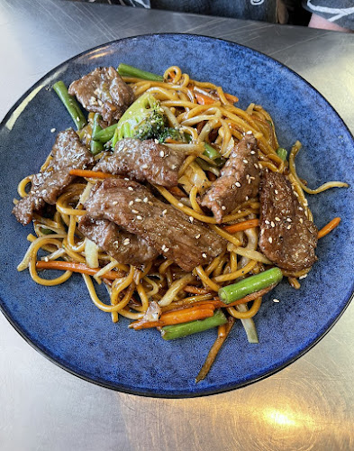 Comentarii opinii despre Kim Long