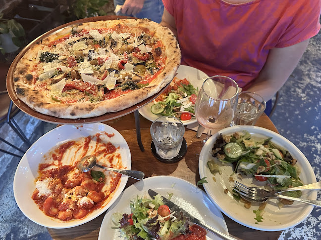 Gigi Pizzeria - Newtown