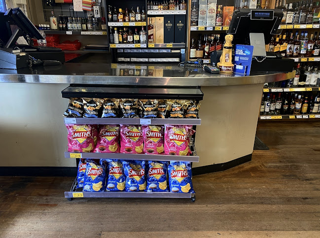 Liquorland Coomera Lodge Bottleshop - Hospitality and gastronomy