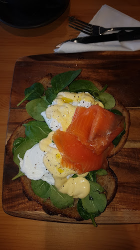 Deli & Dine - Corrimal