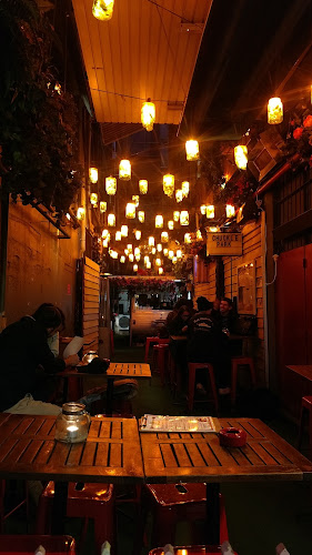 Comentarii opinii despre Chuckle Park Bar