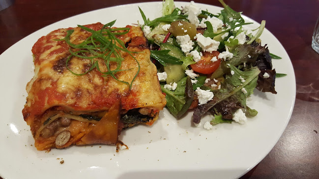 Comentarii opinii despre Olive Grove Delicatessen