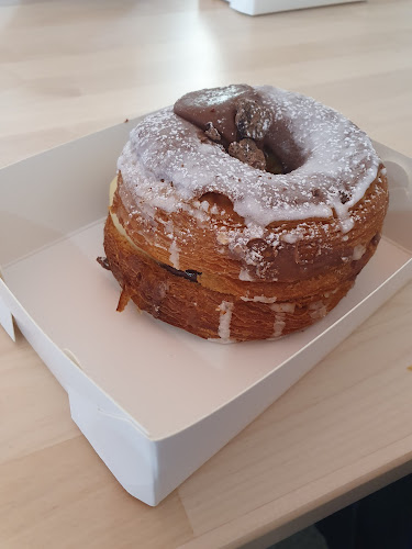 Comentarii opinii despre Bouffant Gosford