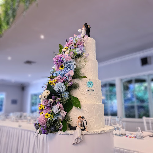 Comentarii opinii despre Blissful Inspirations Cakes