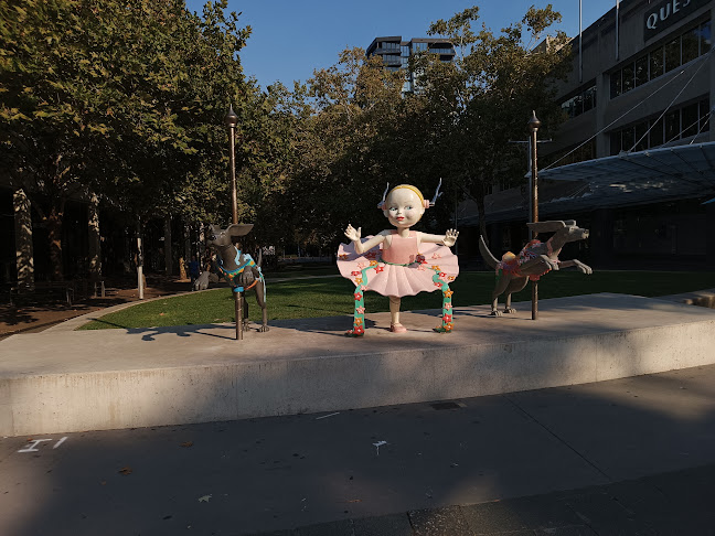 London Grill - Canberra