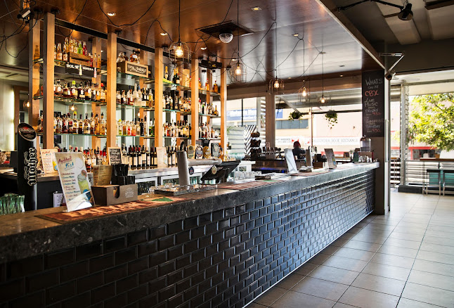 Caloundra Hotel - Hospitality and gastronomy