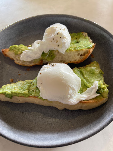 Comentarii opinii despre Henrys Cafe Brasserie