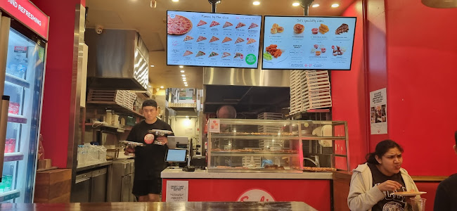 Sal's Authentic New York Pizza - Exhibition Street - Melbourne