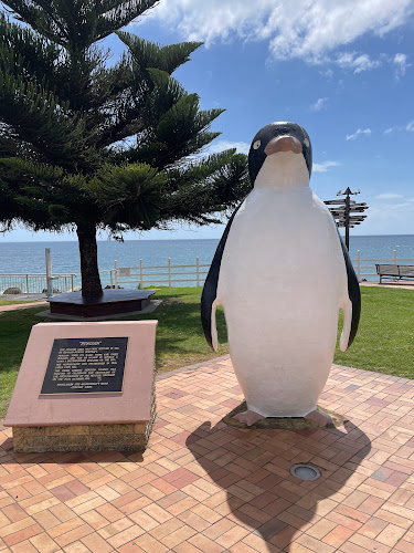 70 Main Rd, Penguin TAS 7316