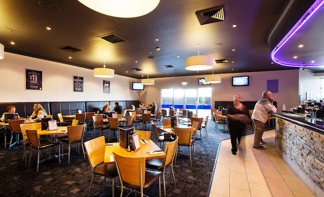 The Four Mile Creek Hotel - Hospitality and gastronomy