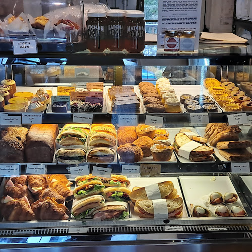 Glee Coffee Roasters Erina Heights - Hospitality and gastronomy