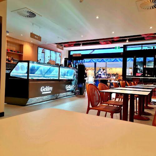 Geláre Watertown - Hospitality and gastronomy