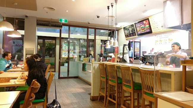 Comentarii opinii despre MOS BURGER