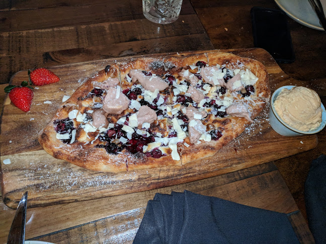 Comentarii opinii despre Capanno Trattoria Bar and Grill