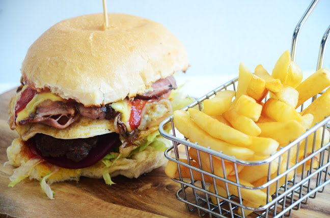 Opinii despre Avenel Roadhouse în Melbourne - Hospitality and gastronomy