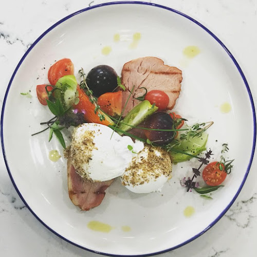 Comentarii opinii despre Albert & Co