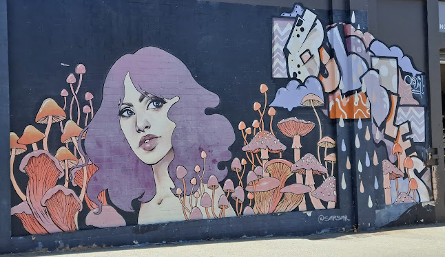 Comentarii opinii despre Thirsty Camel