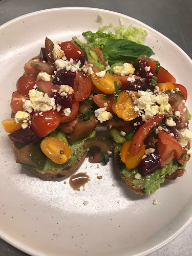 385 Esplanade, Torquay QLD 4655