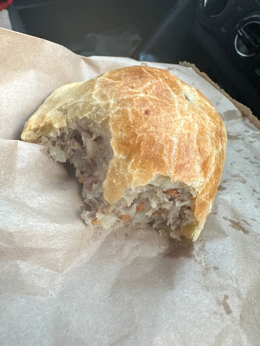 Aperloo's Family Bakery - Hospitality and gastronomy