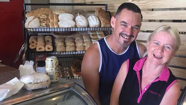 Crusty's Bakery - Palm Beach