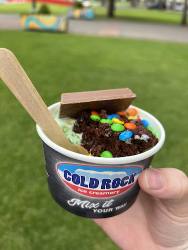 Shop 12, Holdfast Walk, 9 Moseley Sq, Glenelg SA 5045