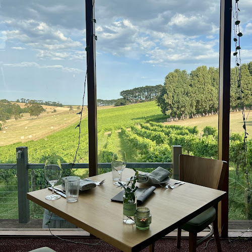 6 Farrington Cl, Warragul VIC 3820