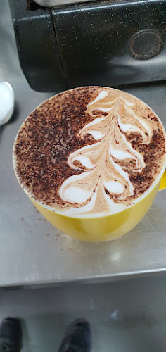 Opinii despre Koffeez în Westcourt - Hospitality and gastronomy