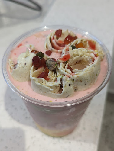 Comentarii opinii despre Rollys Tarneit