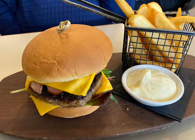 Gravity Cafe Bar - Colac