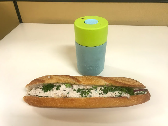 Opinii despre Nashi Sandwich & Coffee Bar în Melbourne - Hospitality and gastronomy