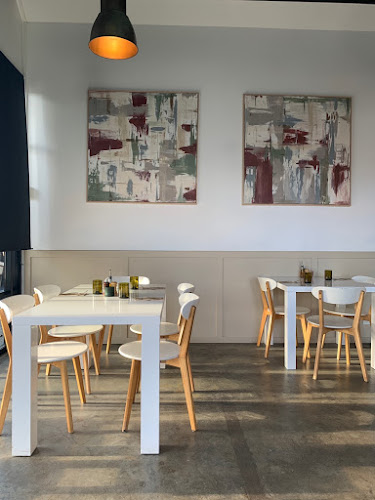 1A/2375 Gold Coast Hwy, Mermaid Beach QLD 4218