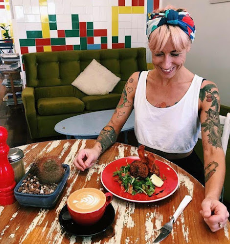 Ground Up Espresso - Hospitality and gastronomy